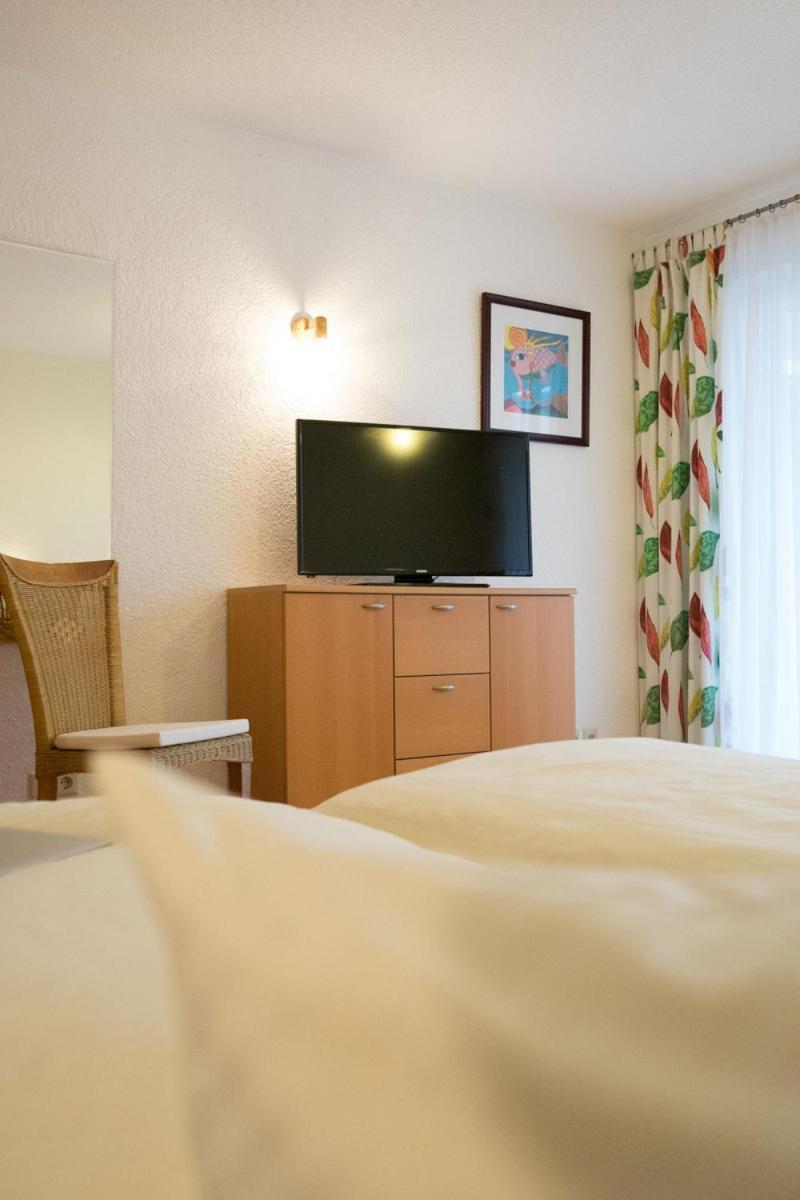 Gaestehaus Maeder Am Hafen Uhldingen-Mühlhofen Chambre photo