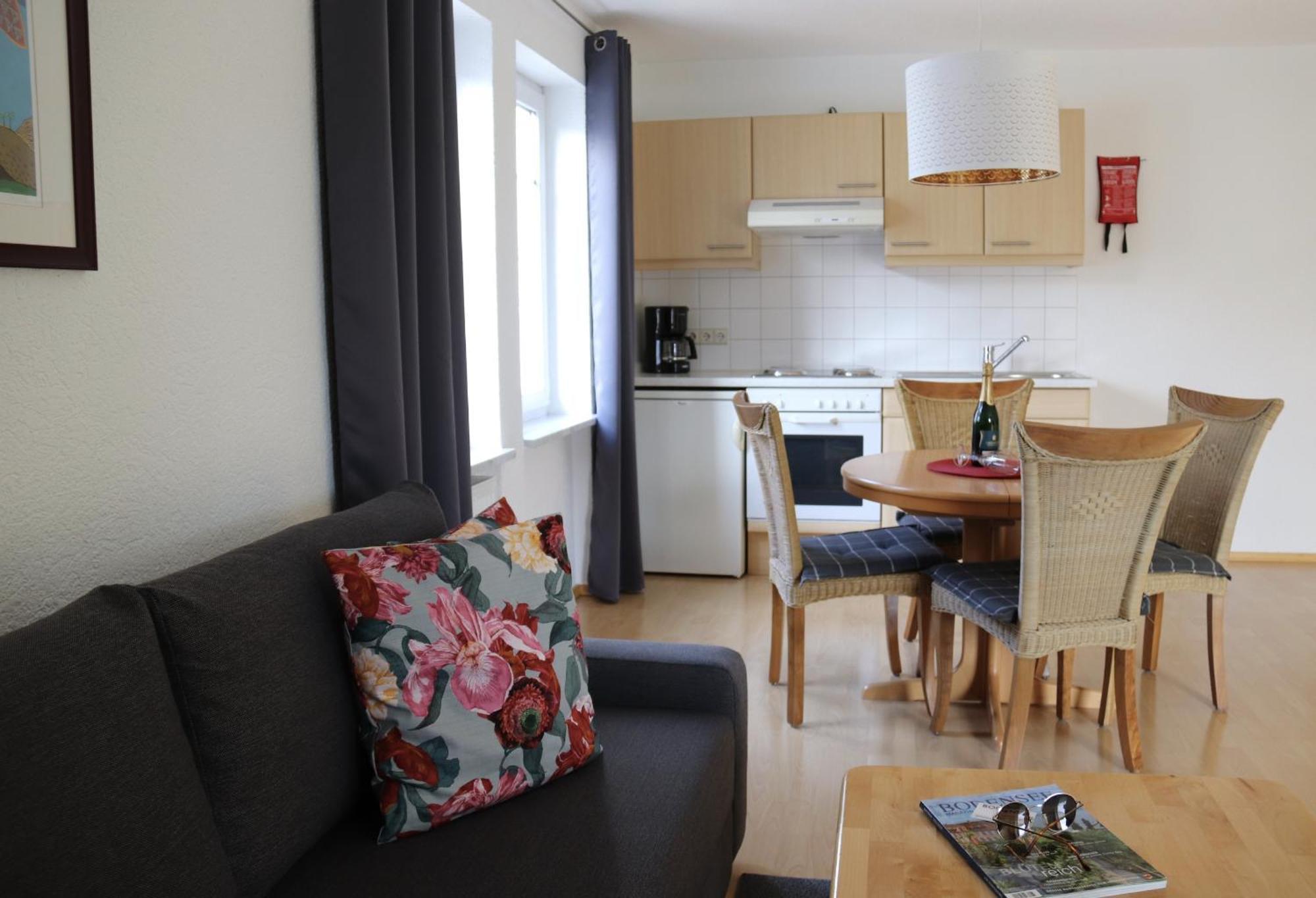 Gaestehaus Maeder Am Hafen Uhldingen-Mühlhofen Chambre photo